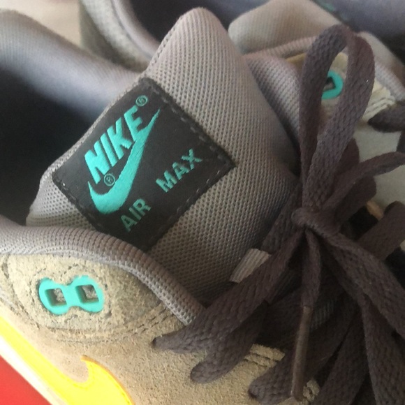 Mens Nike Air Max 1 Essential Cool Grey Catalina Aqua - Picture 3 of 7